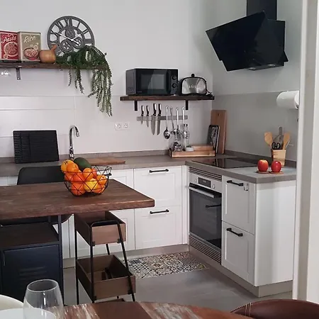 Tini House Toda Pequena Gran Casa Ti Holiday home *